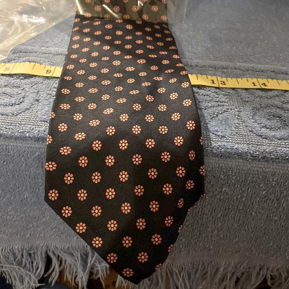 American Outpost Men’s Necktie NEW